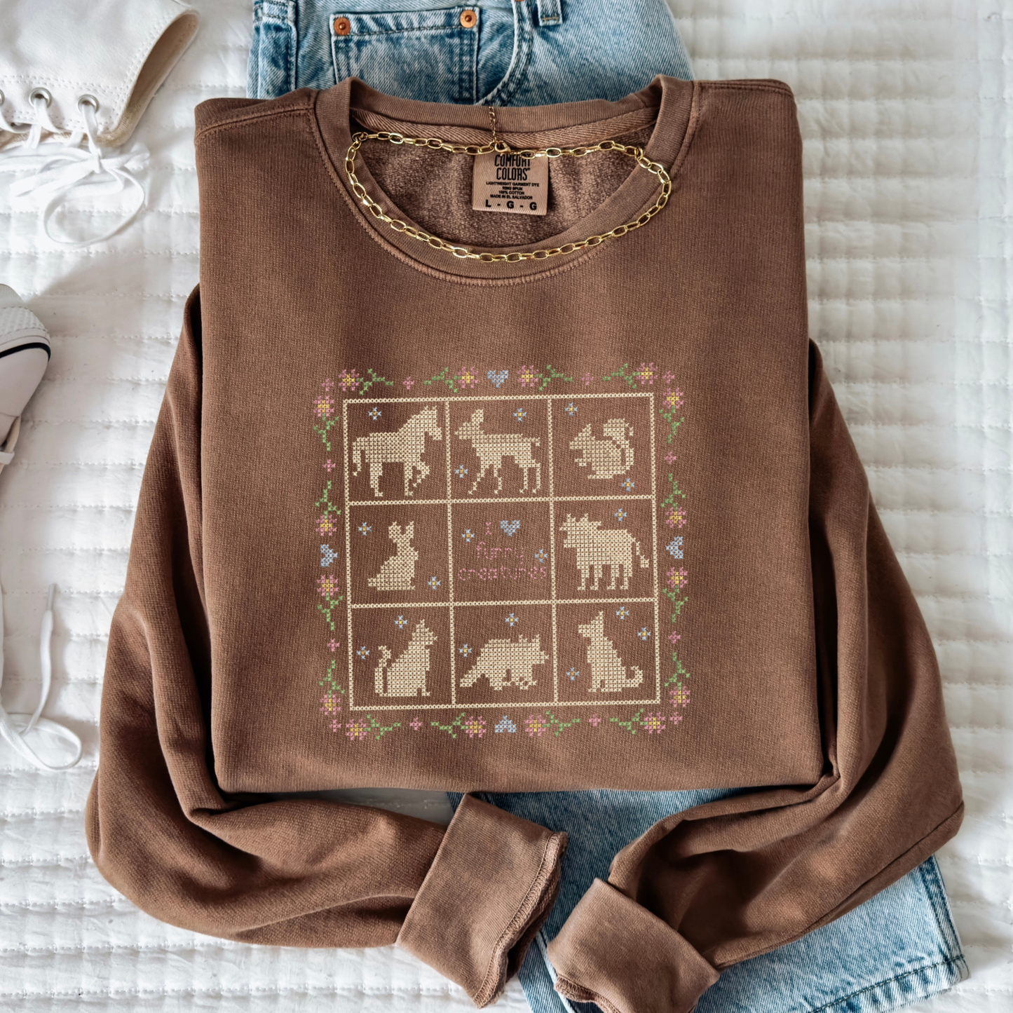 I ♥ Furry Creatures – Embroidered Women's Cut Sweatshirt