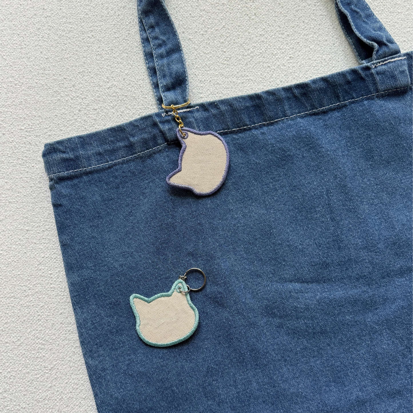 *hiss* — Embroidered Keychain, Bag Charm